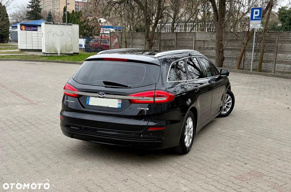Ford Mondeo 2.0 Hybrid Titanium - 9