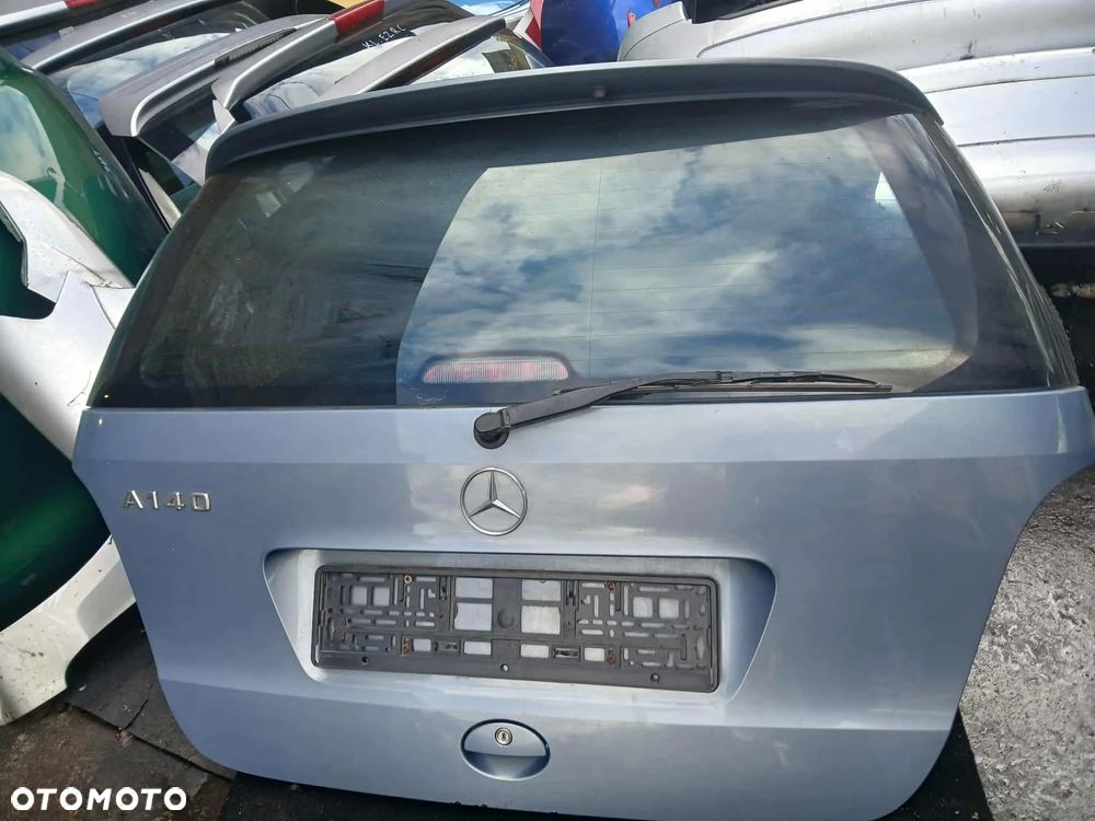 Mercedes A140 Klapa bagażnika - 1