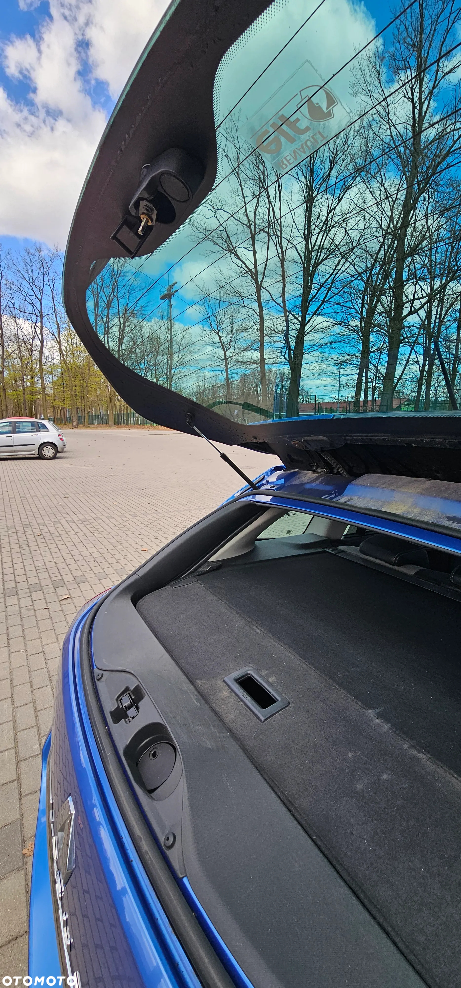 Renault Laguna Grandtour 2.0 dCi FAP GT - 13