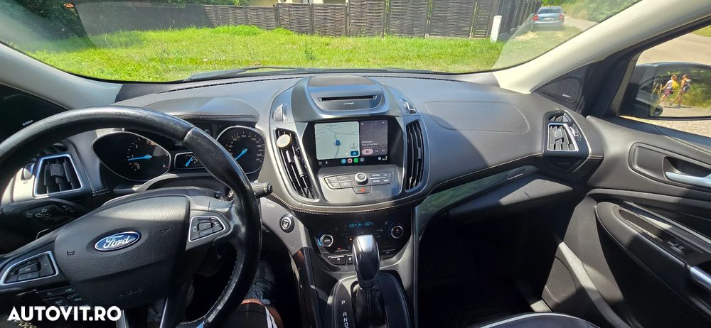 Ford Kuga 2.0 TDCi 4WD Powershift Vignale - 10