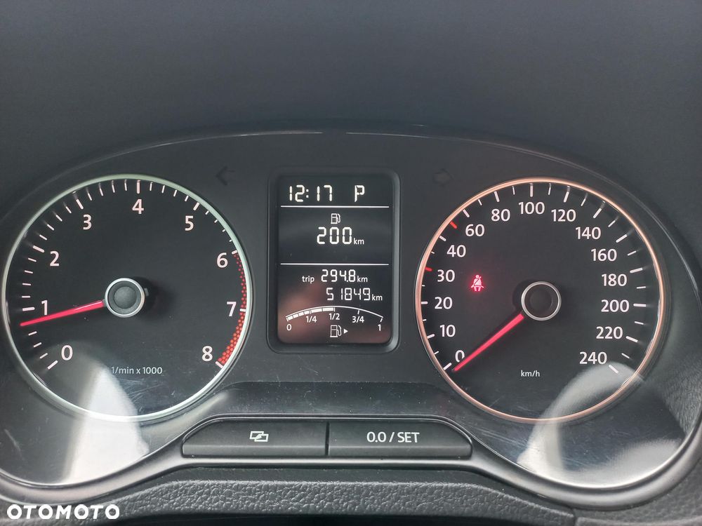 Volkswagen Polo 1.4 DSG Team - 12