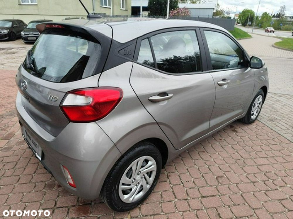 Hyundai i10 - 4