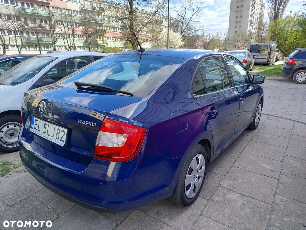 Skoda RAPID 1.2 TSI Edition - 2