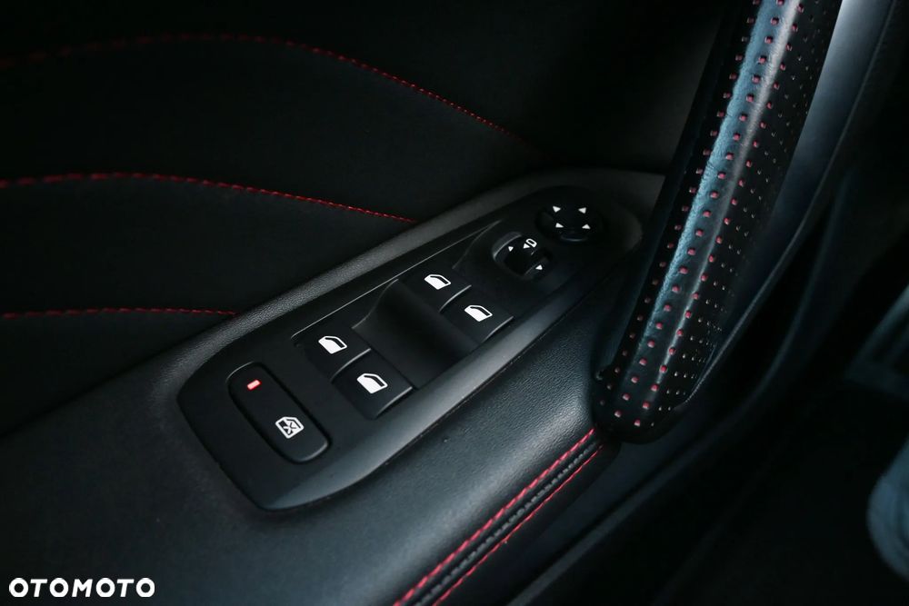 Peugeot 308 BlueHDi 130 EAT8 Stop & Start GT Pack - 34