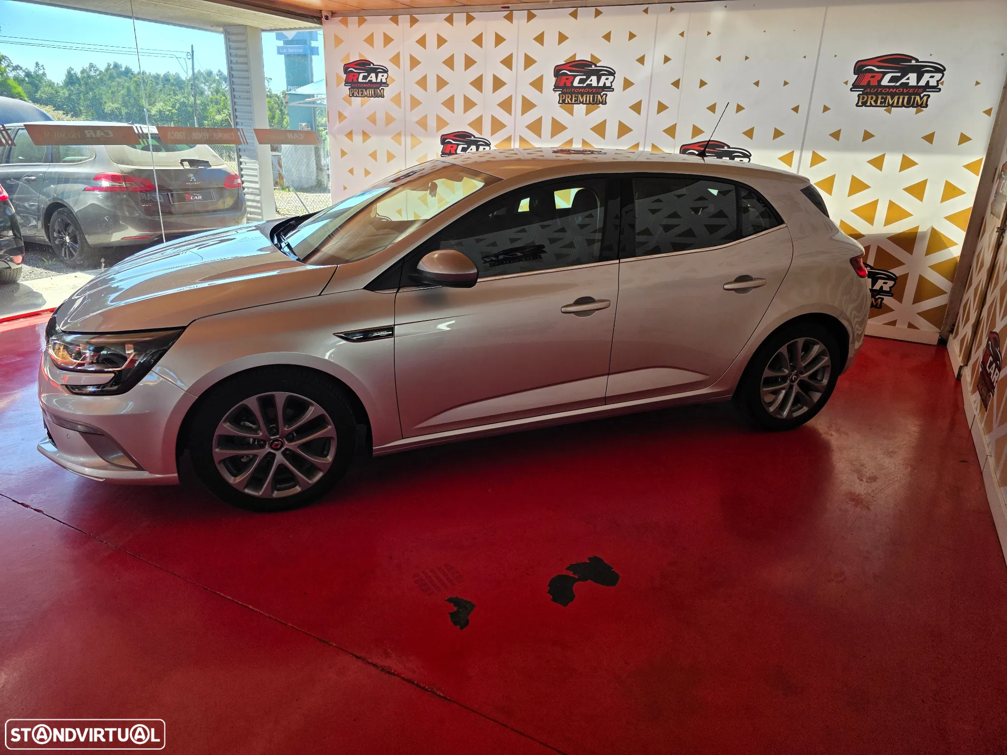 Renault Mégane 1.5 Blue dCi GT Line EDC - 4