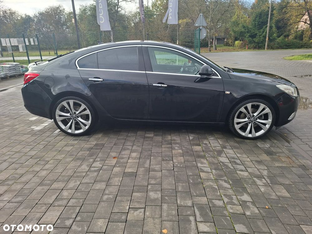Opel Insignia 2.0 T Cosmo - 25