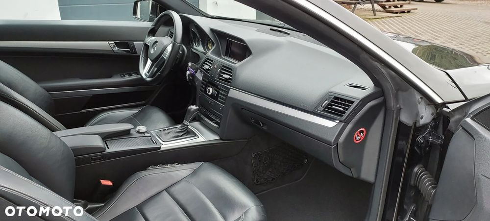 Mercedes-Benz Klasa E - 9