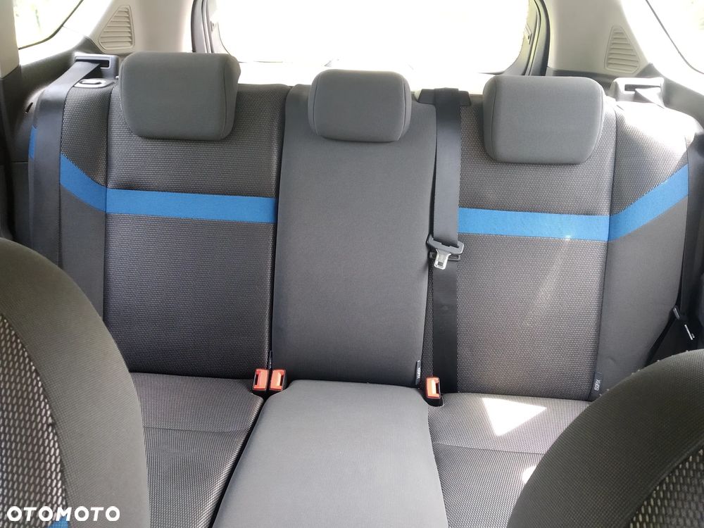 Ford Kuga 2.0 TDCi 4x4 Titanium - 6
