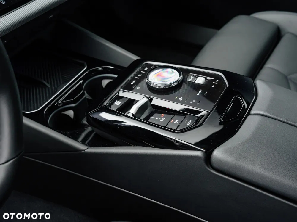 BMW Seria 5 - 10