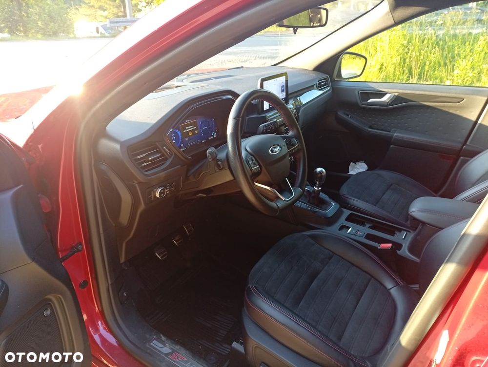 Ford Kuga 2.0 TDCi FWD ST-Line - 9