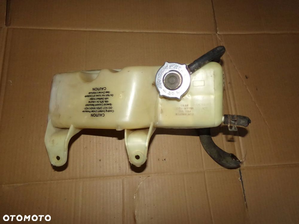zbiornik wyrównawczy korek chrysler 300m 3.5 v6 - 1