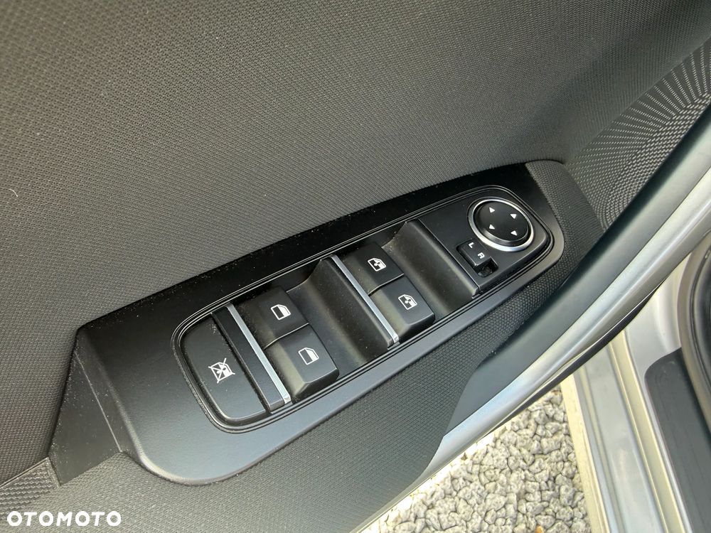 Kia Ceed 1.5 T-GDI M - 9