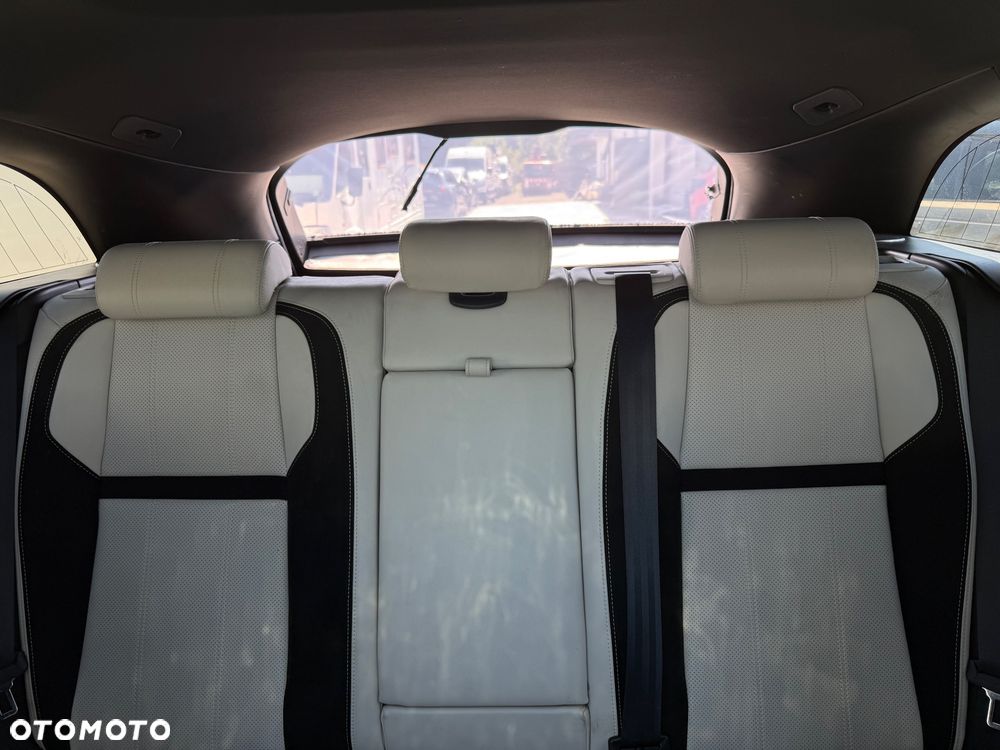 Land Rover Range Rover Velar - 14