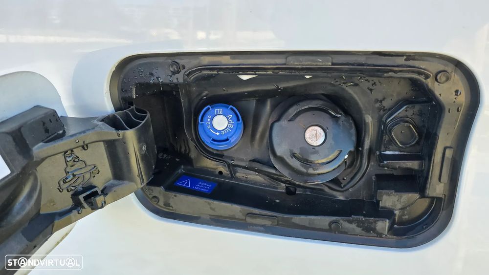 Peugeot PARTNER STANDARD 1.5 BLUEHDI 100 3P - 38