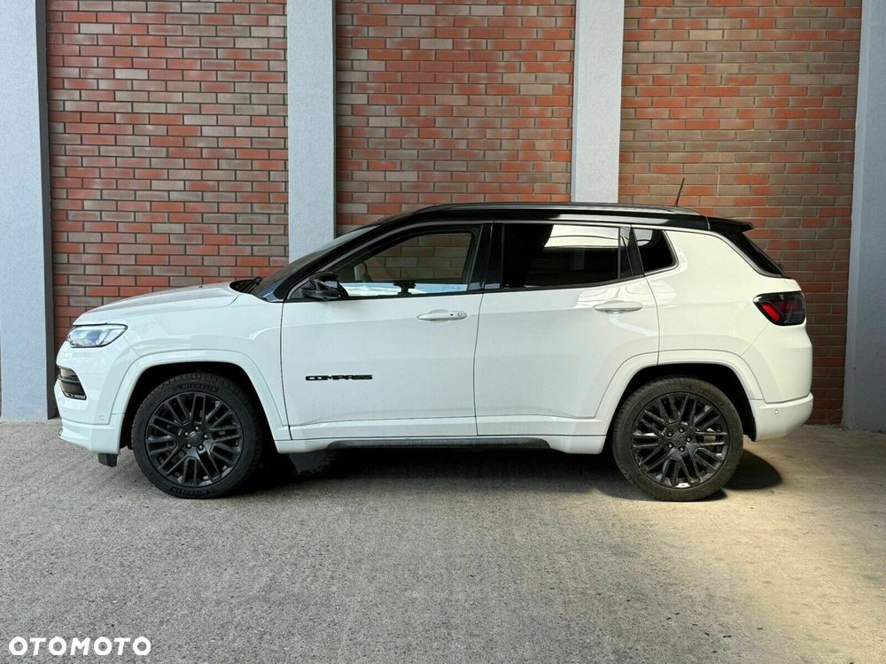 Jeep Compass - 2