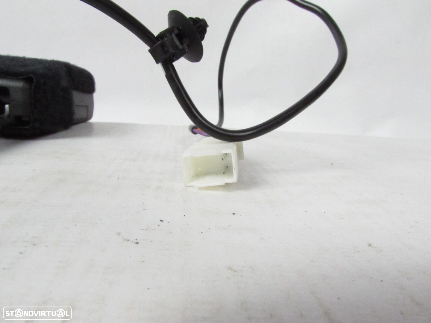 Encaixe do Cinto Frente/Inferior Seminovo/ Original BMW 2 Active Tourer (F45)/BM... - 3