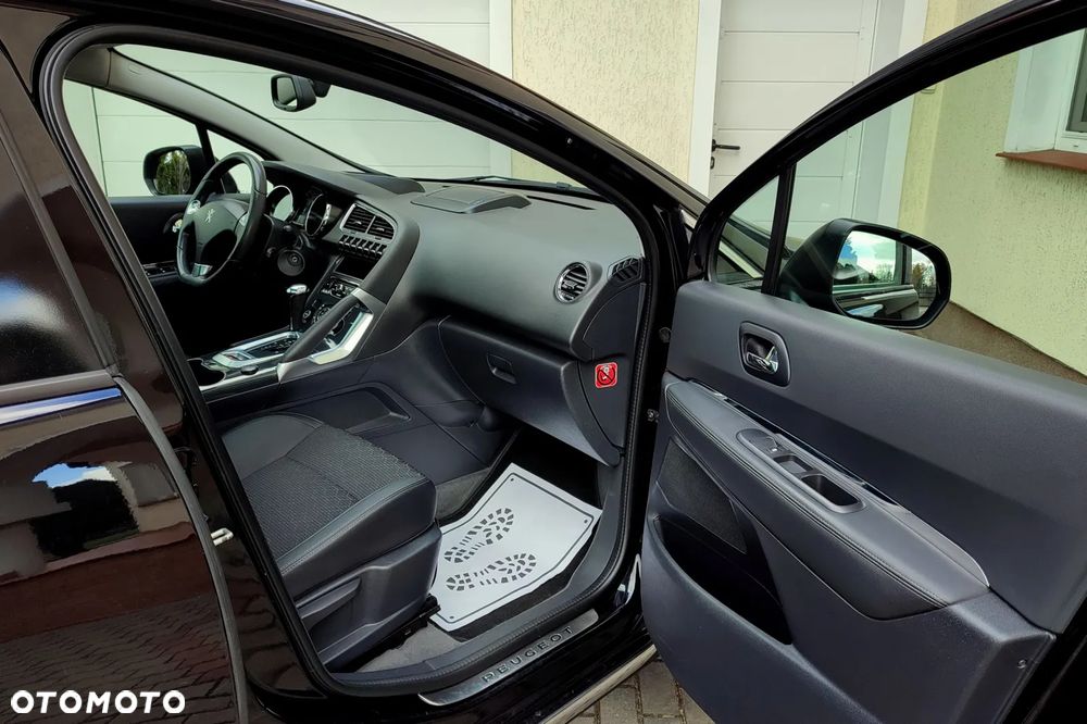 Peugeot 3008 THP 165 EAT6 Stop & Start Allure - 20