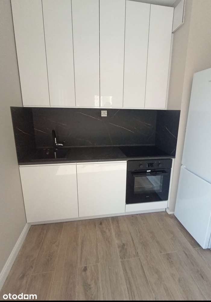 TOP  mieszkanie 46 m² z dużym balkonem,  przy metrze! GOTOWE
