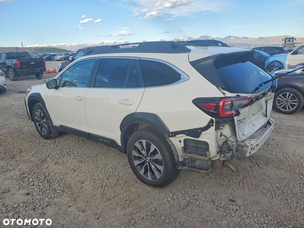 Subaru Outback - 4