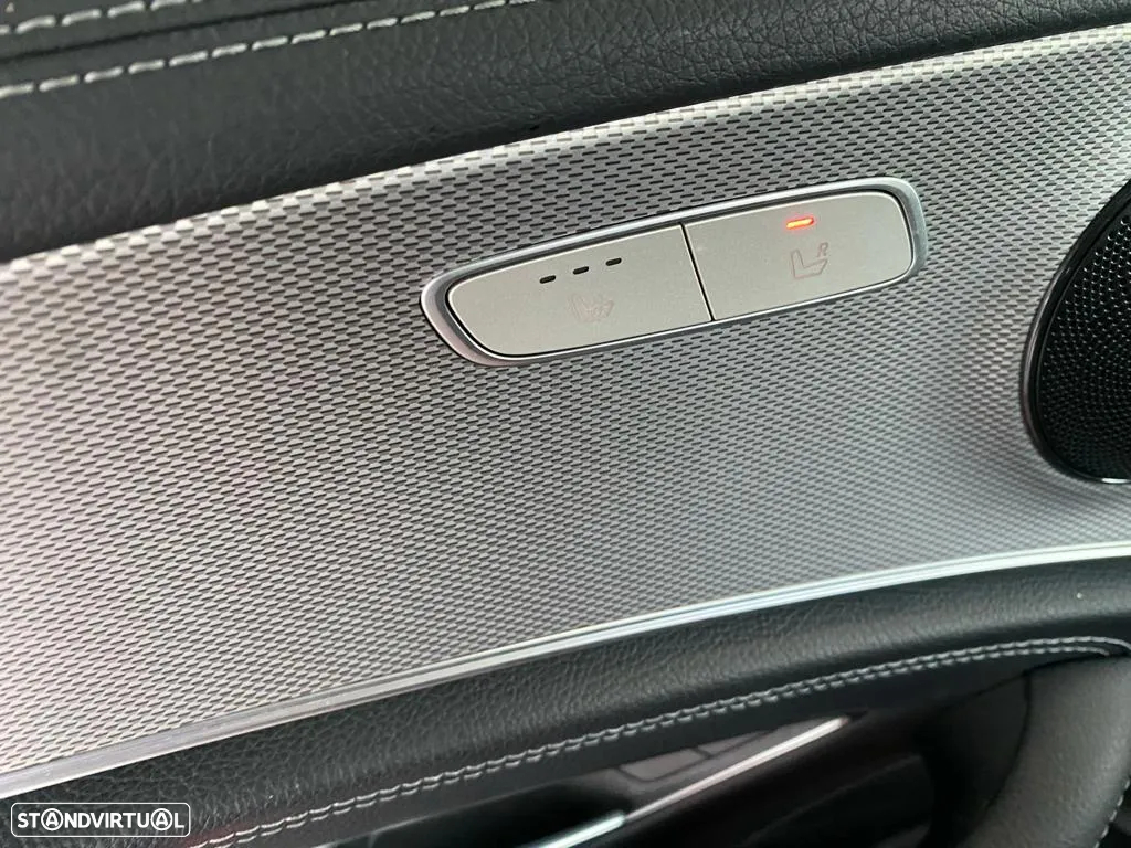 Mercedes-Benz E 220 d AMG Line - 28