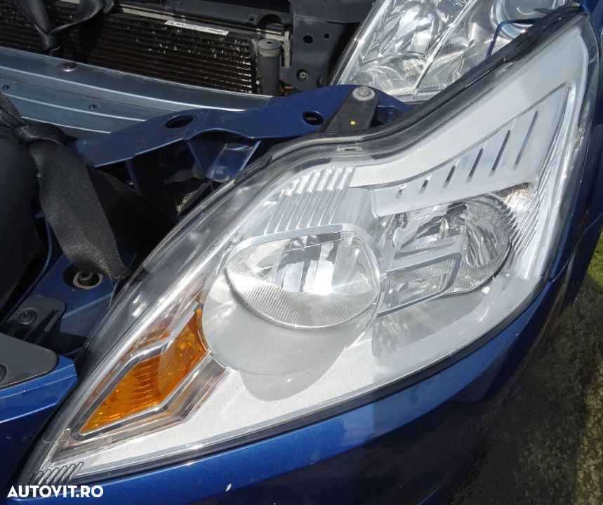Fata completa Ford Focus 2 facelift din 2010 volan pe stanga - 3
