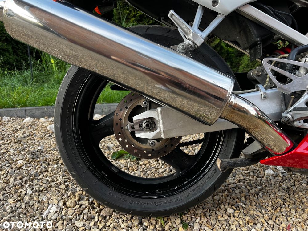 Honda CBR - 9