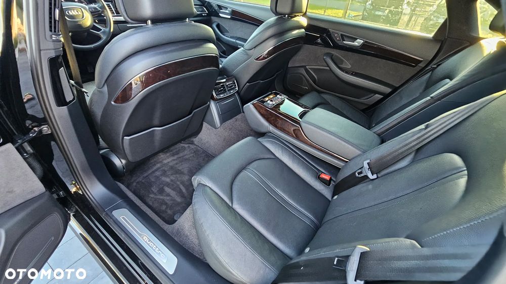 Audi A8 - 18
