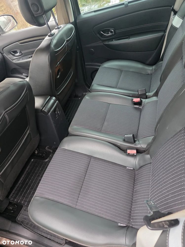 Renault Grand Scenic 1.9 dCi XXL FAP Exception - 12