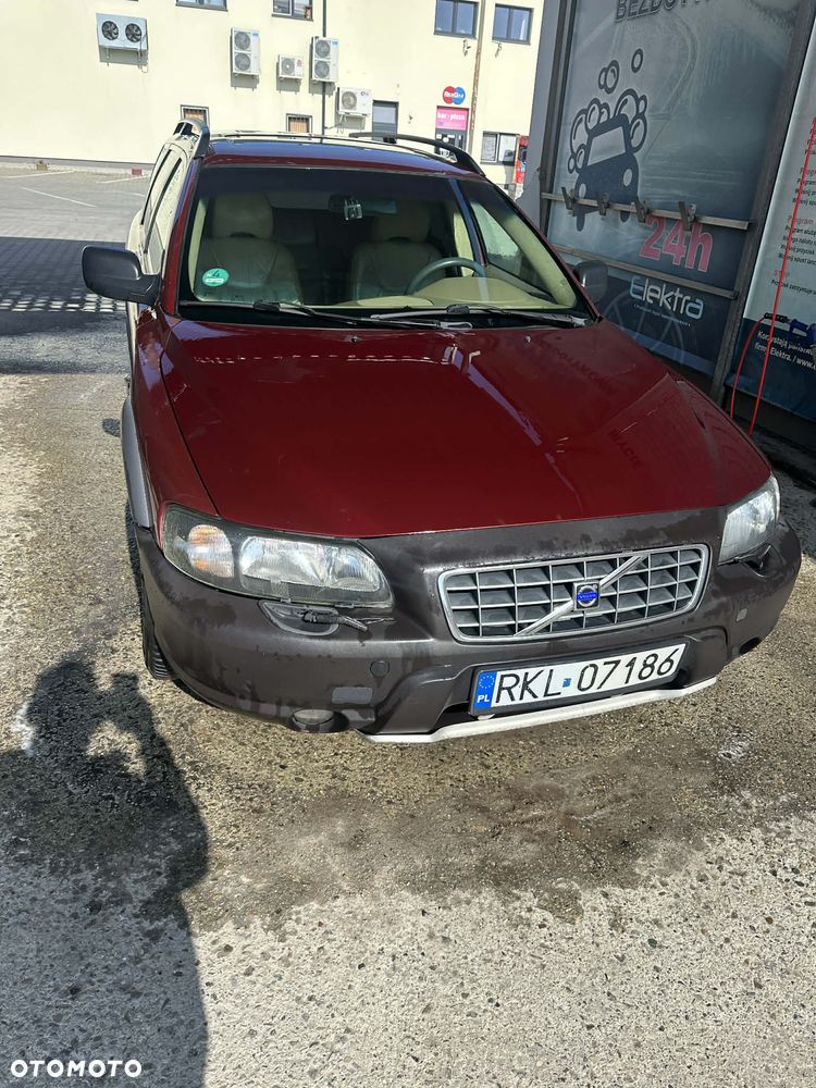 Volvo XC 70 - 1