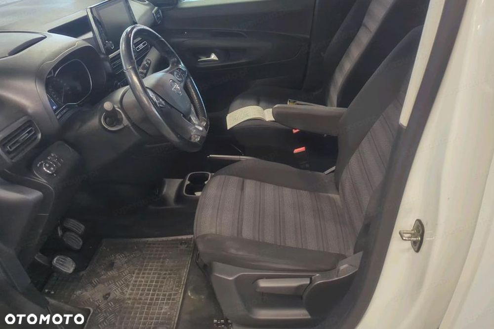 Opel Combo 1.5 CDTI Edition S&S - 8