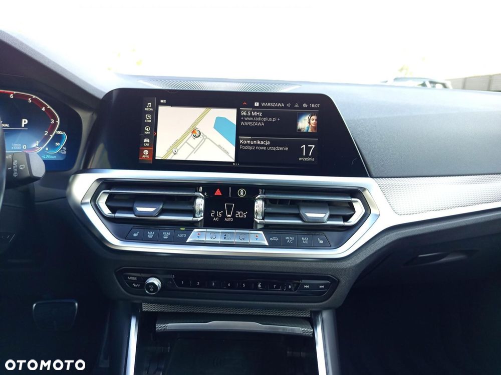 BMW Seria 3 - 16
