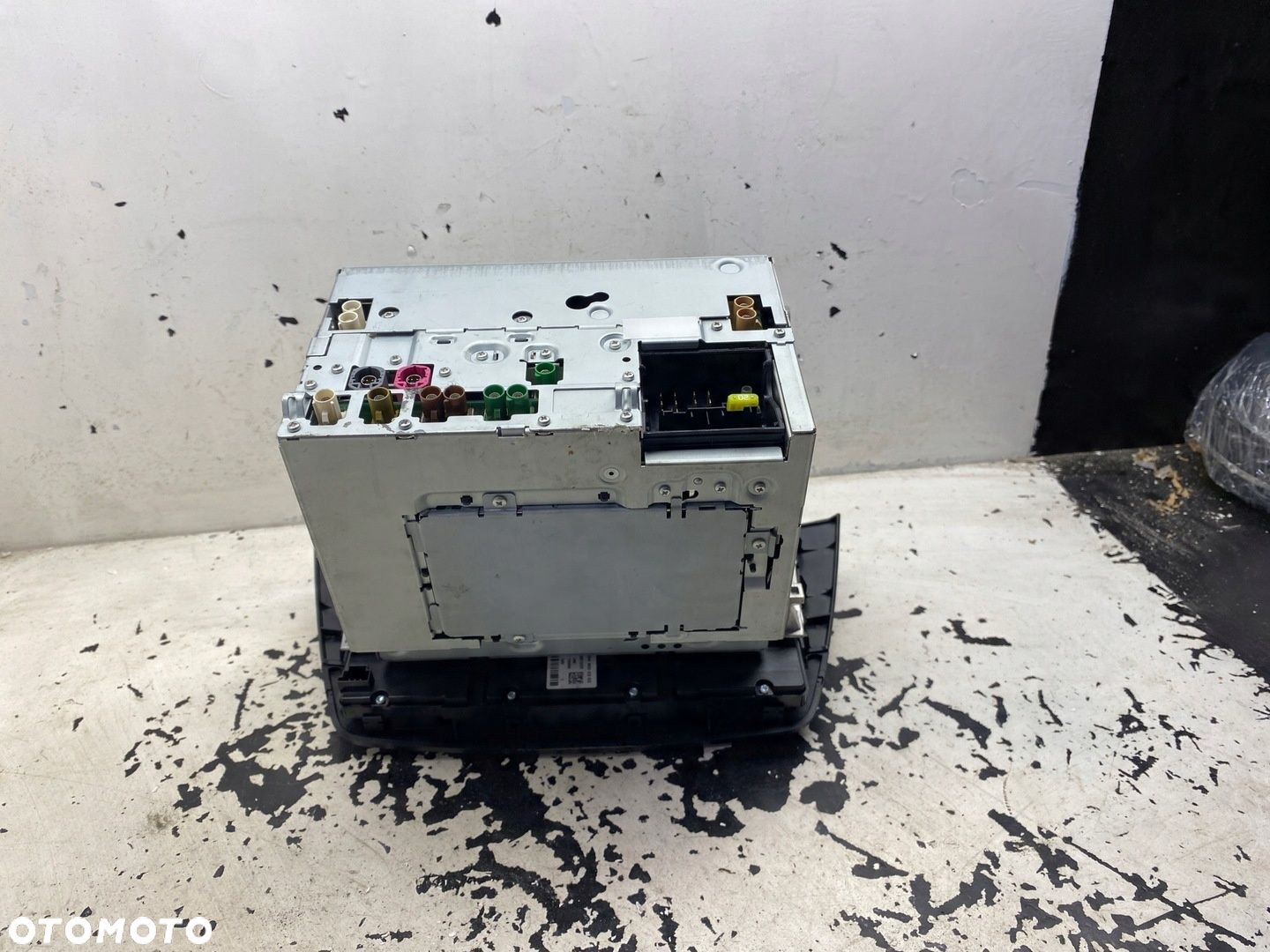 MERCEDES W204 LIFT RADIO CD A2049005908 - 9