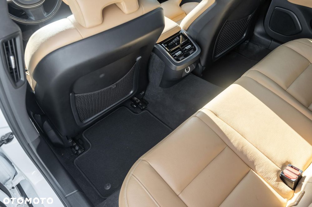 Volvo S60 T6 AWD Geartronic Summum - 27