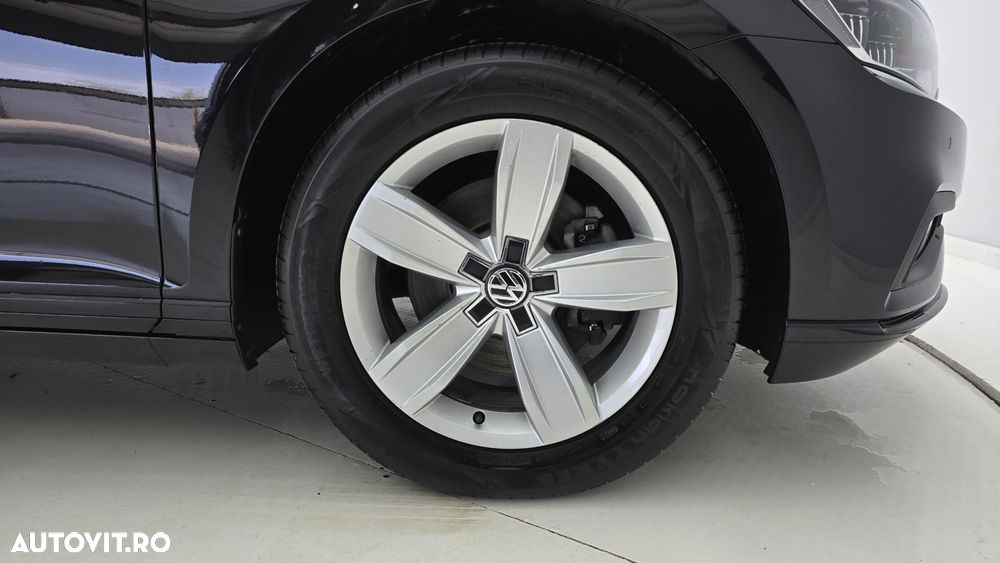 Volkswagen Passat 2.0 TDI DSG Comfortline - 23