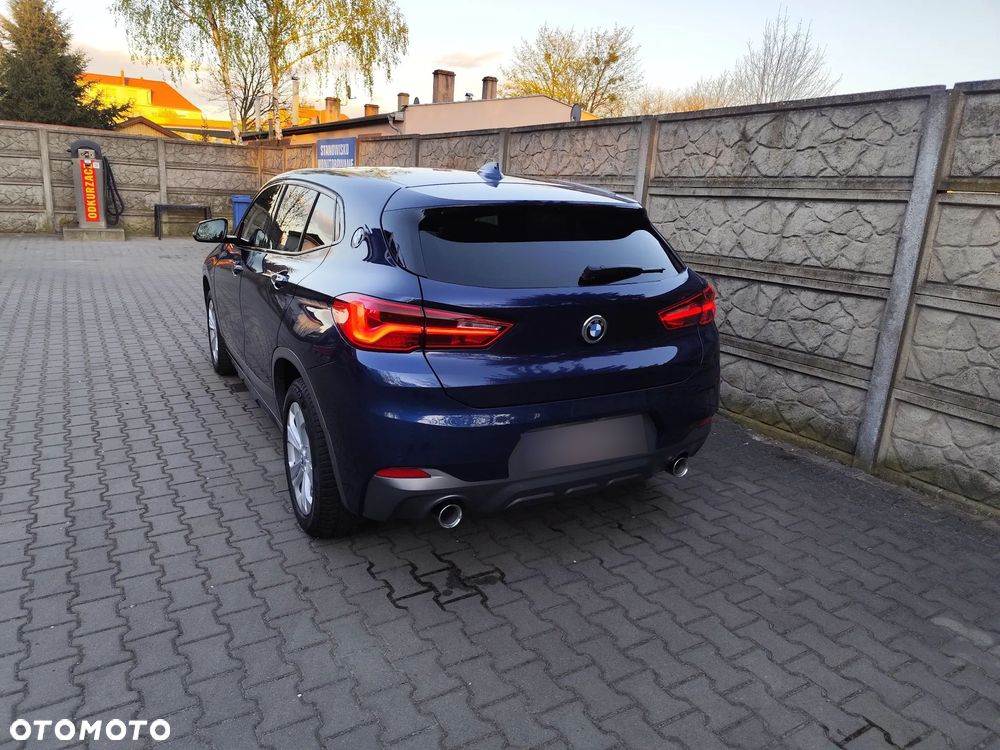 BMW X2 sDrive18d Edition M Mesh - 1