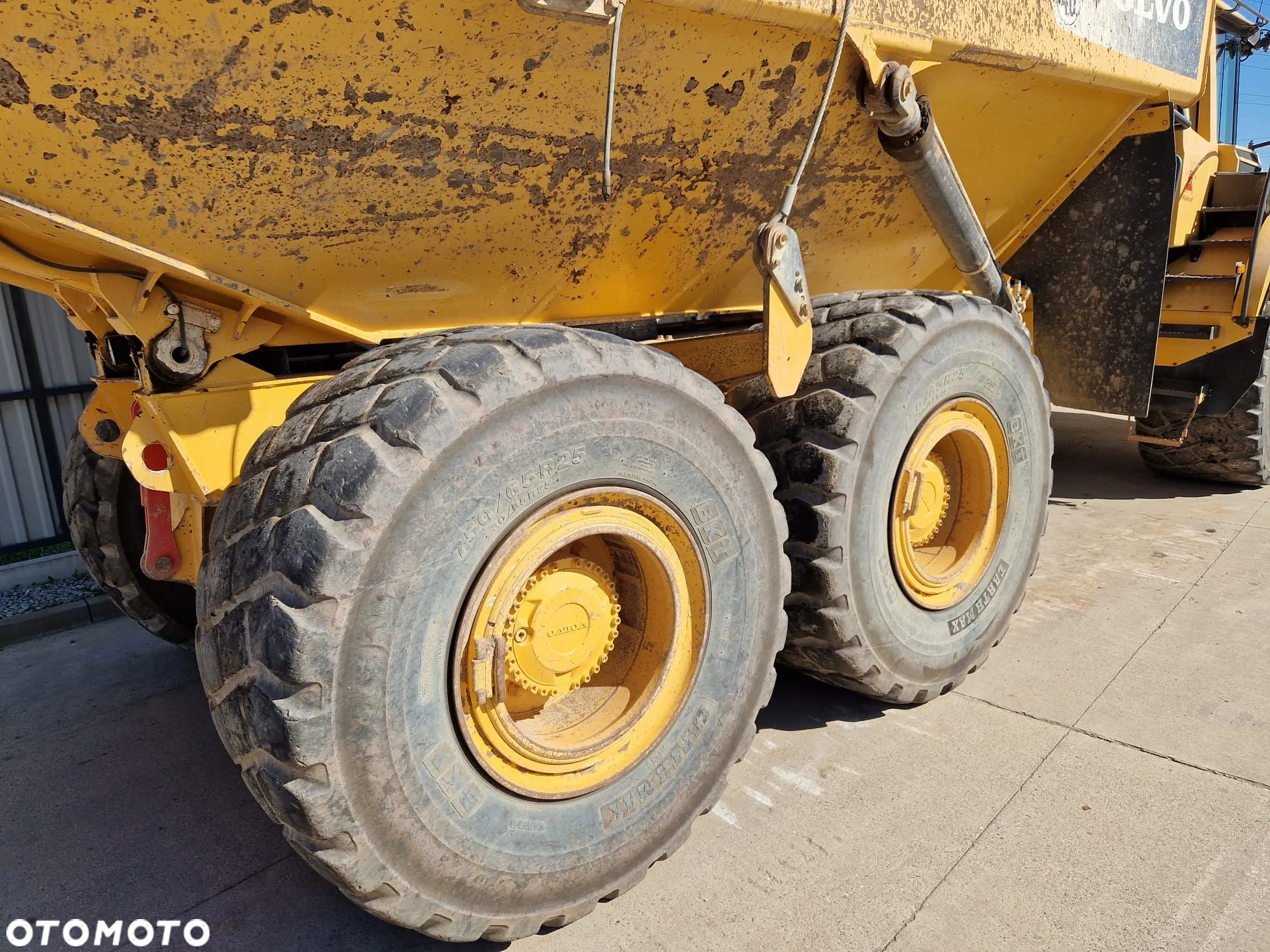 Volvo A30F * szerokie opony * burta tył * - 27