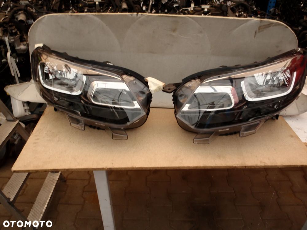 REFLEKTOR LAMPA EXPERT III JUMPY III PROACE II - 1
