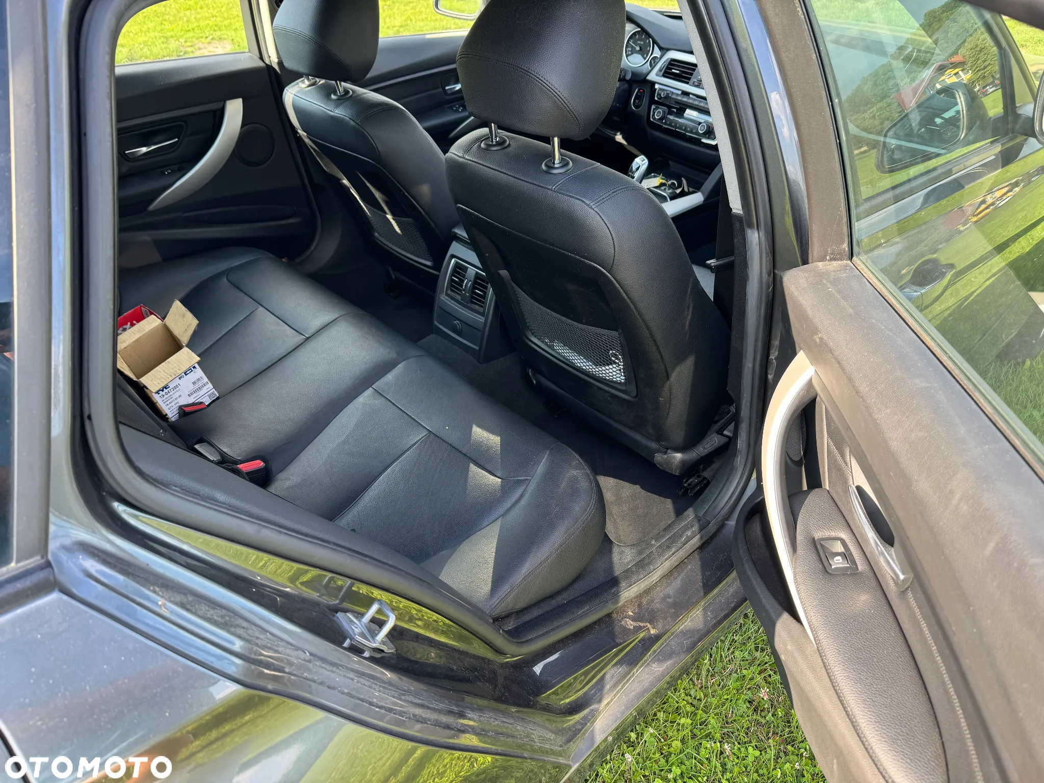 BMW Seria 3 320d xDrive Luxury Line sport - 14