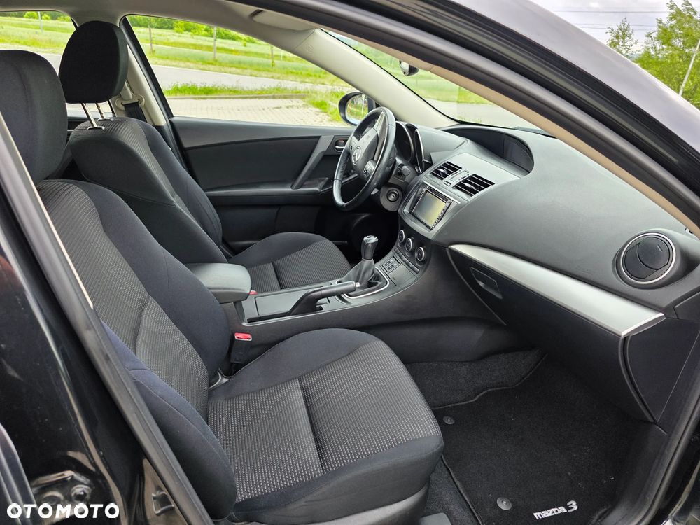 Mazda 3 - 9