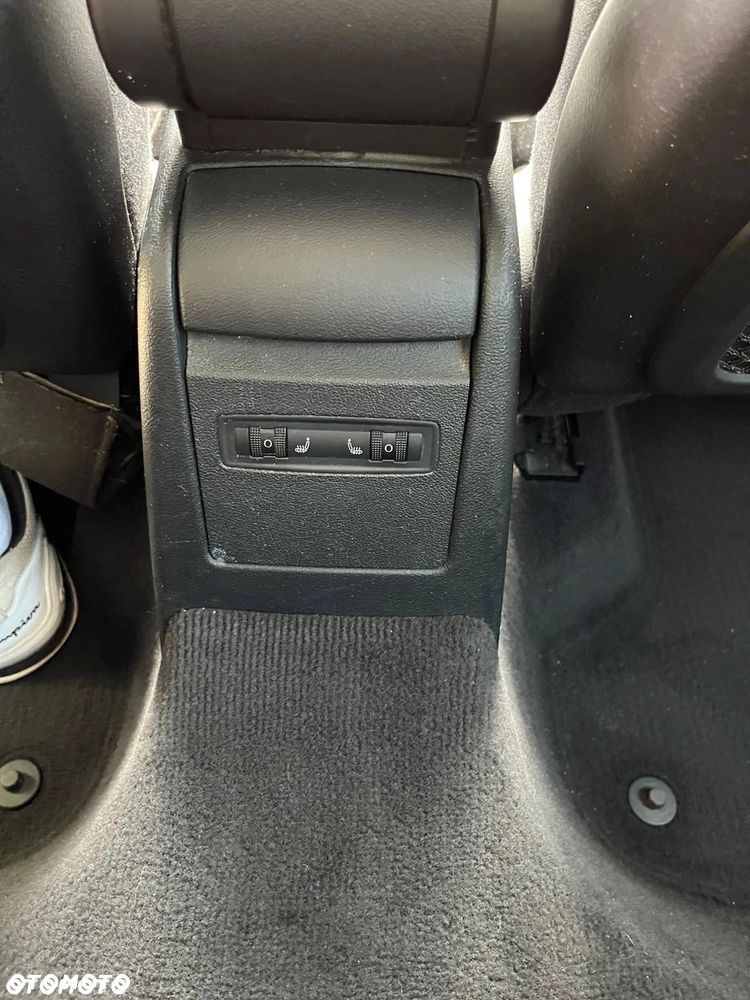 Audi A3 3-drzwiowe 2.0 TDI Ambition - 7