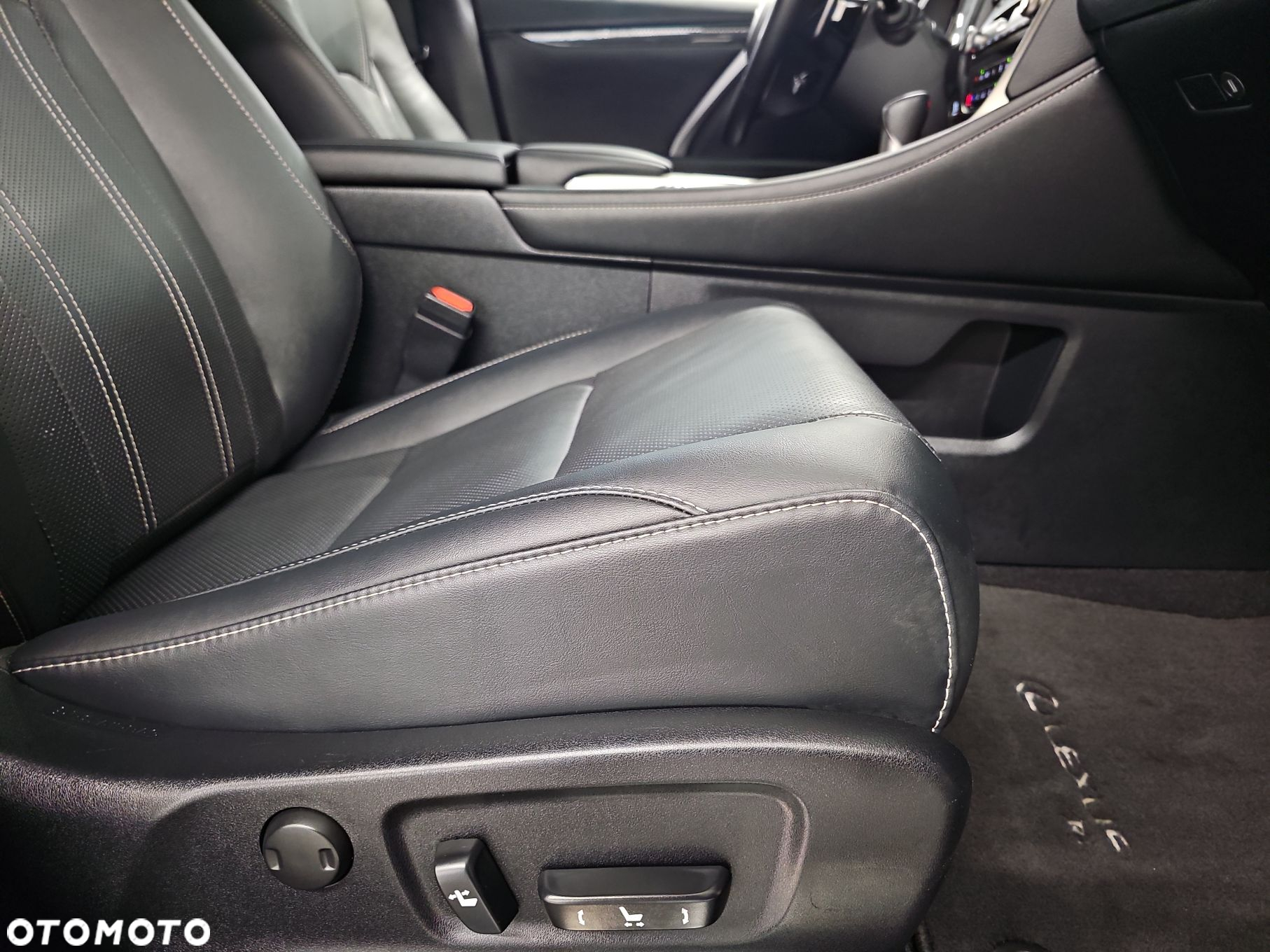 Lexus RX 300 Prestige - 17