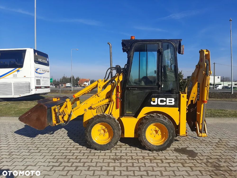 JCB 1CX - 9