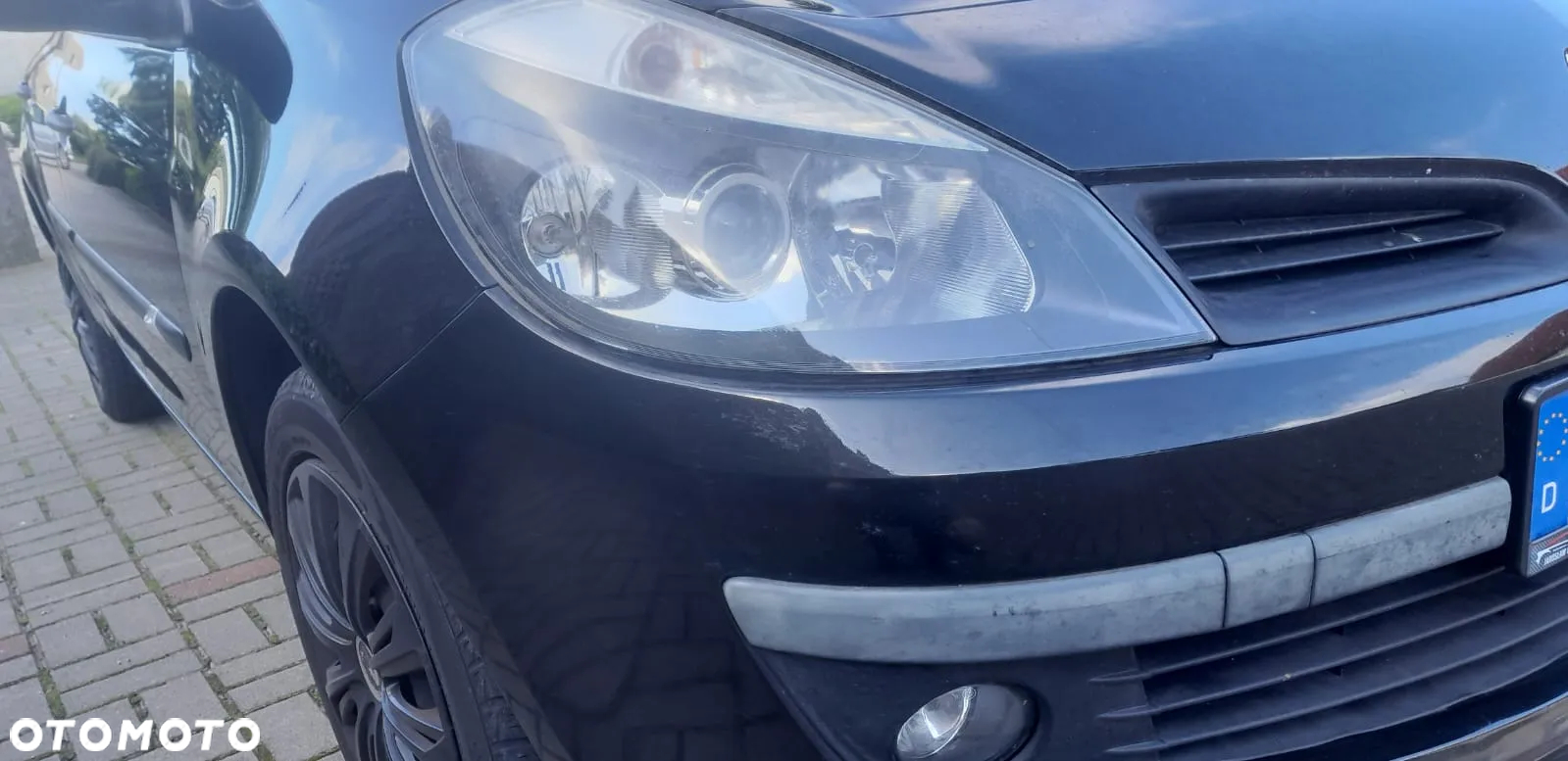 Renault Clio - 16