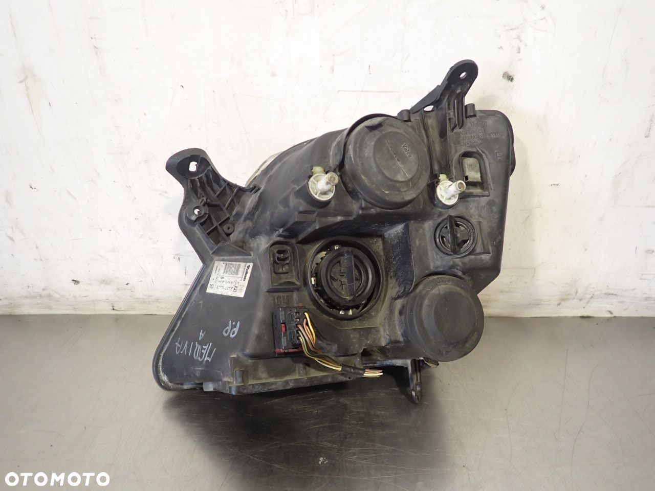 LAMPA PRAWA PRZEDNIA OPEL MERIVA A - 2