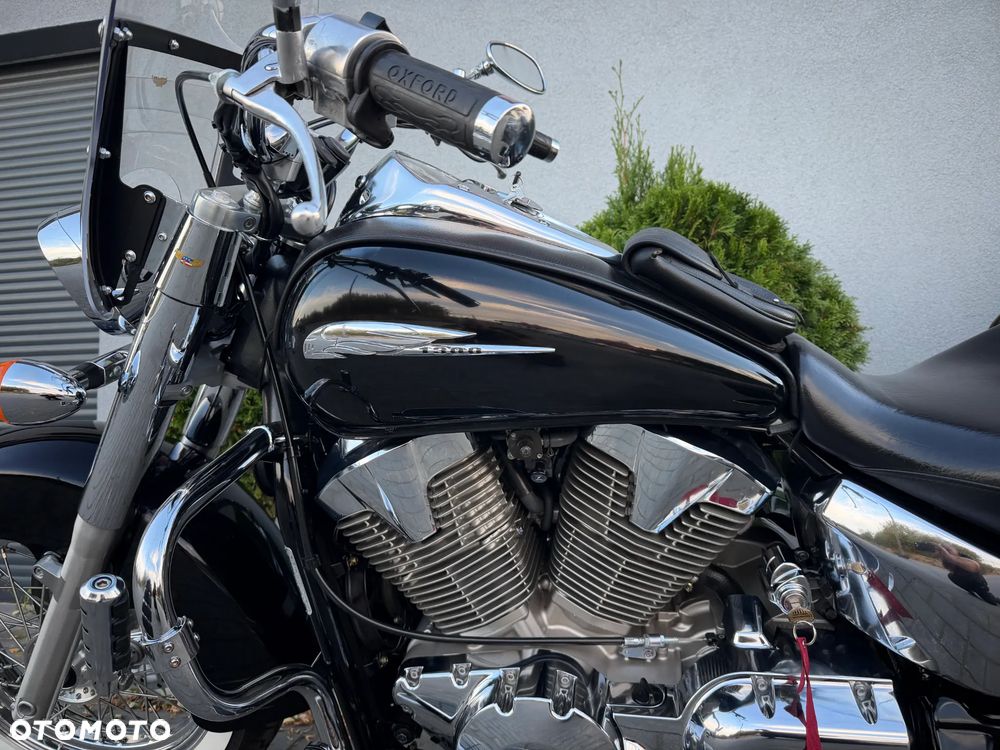 Honda VTX - 34