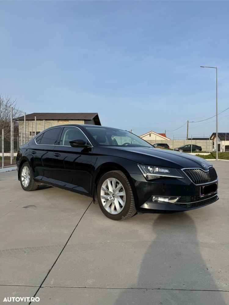 Skoda Superb 1.5 TSI ACT DSG Ambition - 5