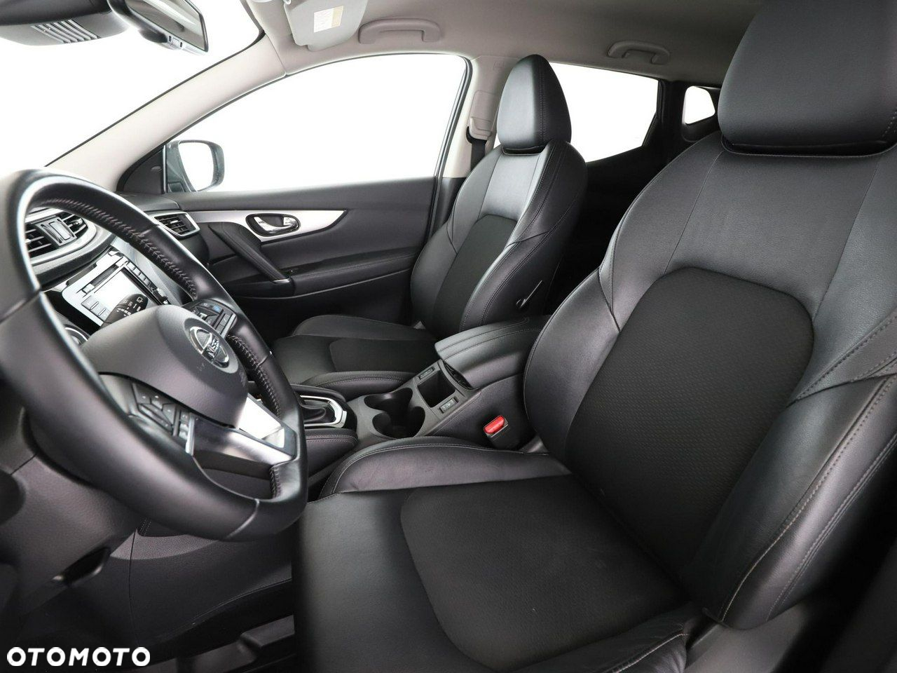 Nissan Qashqai 1.3 DIG-T DCT TEKNA - 13