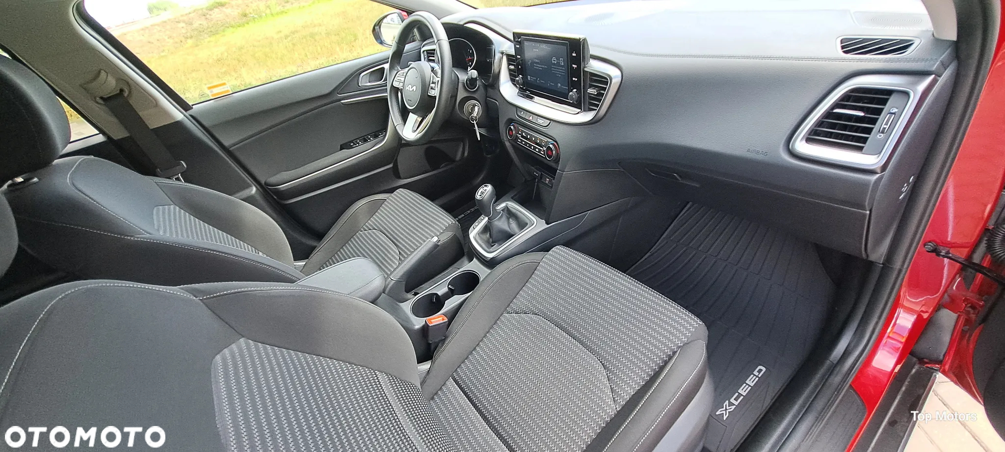 Kia XCeed 1.5 T-GDI M DCT - 32