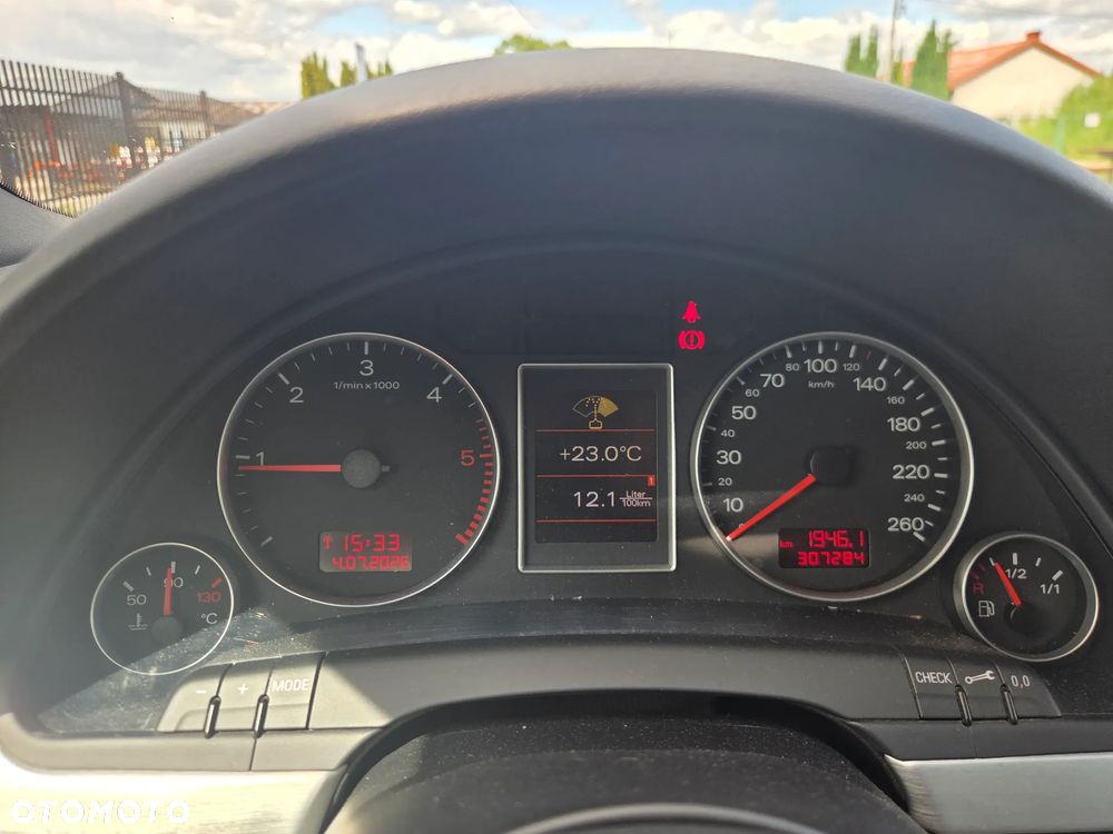 Audi A4 Avant - 7