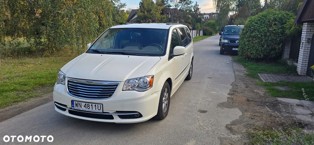 Chrysler Town & Country 3.6 Touring - 2
